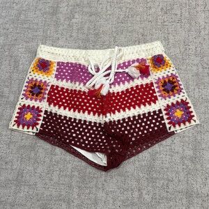 FARM RIO knit multi color shorts size medium